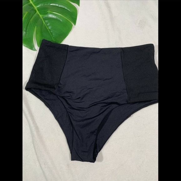 NWT $99 L Space Jackie High Waist Bitsy Cut Bikini Bottoms‎ Black [ Medium ] - Picture 7 of 12